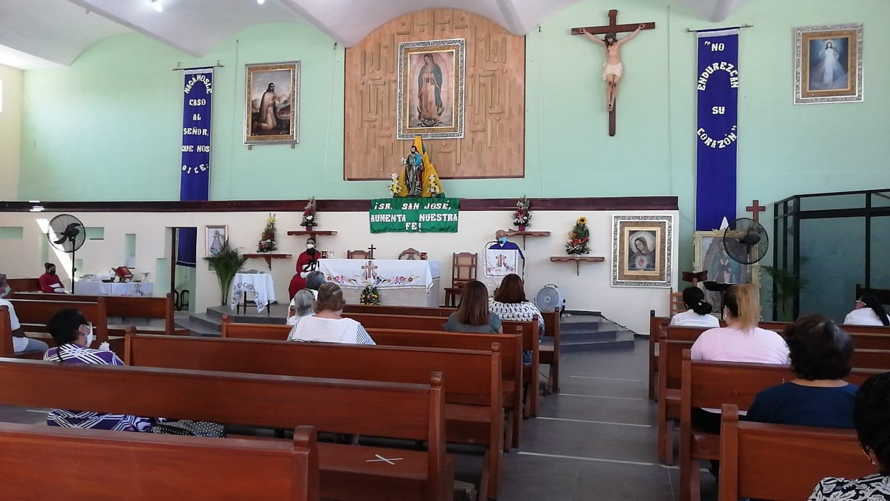 Celebran Miércoles de Ceniza con 30% de aforo en iglesias en Ciudad del Carmen