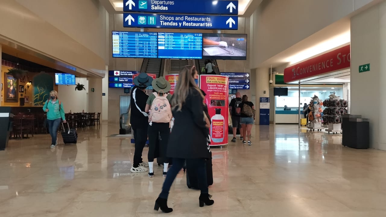 Se cancelan cuatro vuelos internacionales en el Aeropuerto Internacional de Cancún