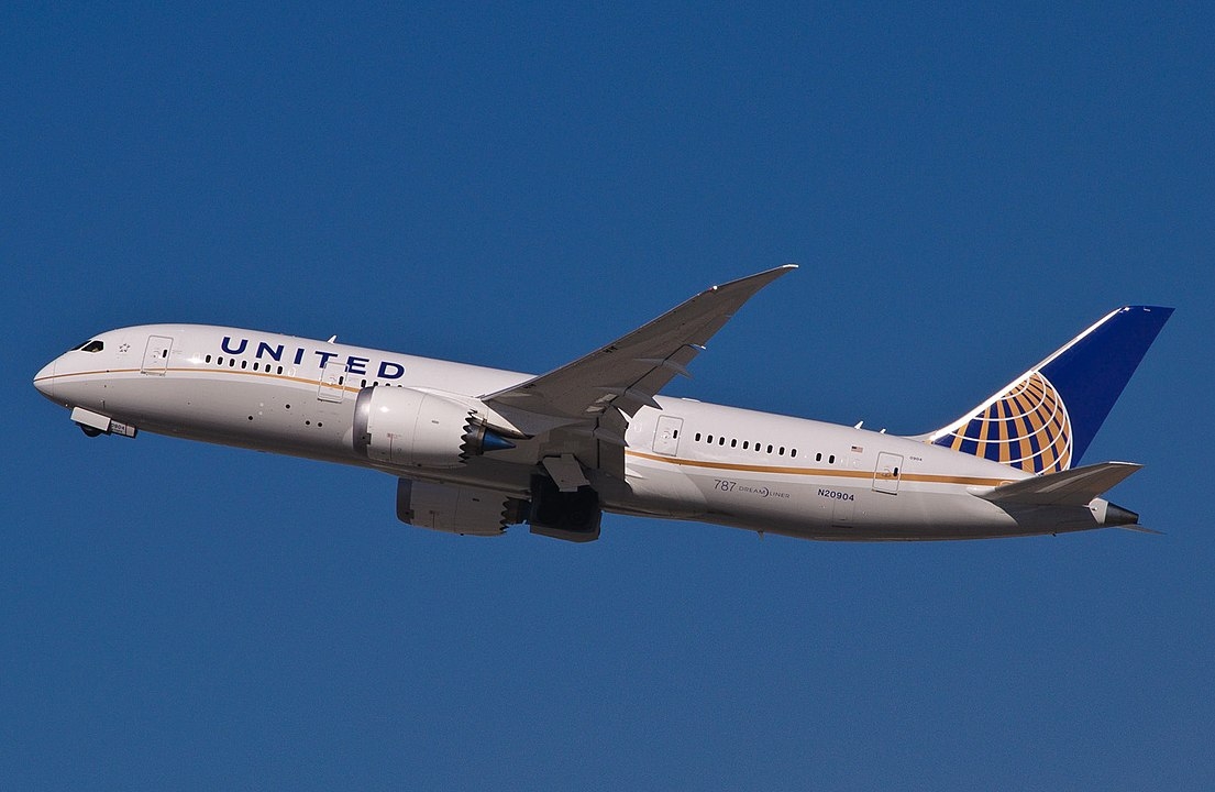 United Airlines cancela vuelos hacia el aeropuerto de Mérida para Fin de Año