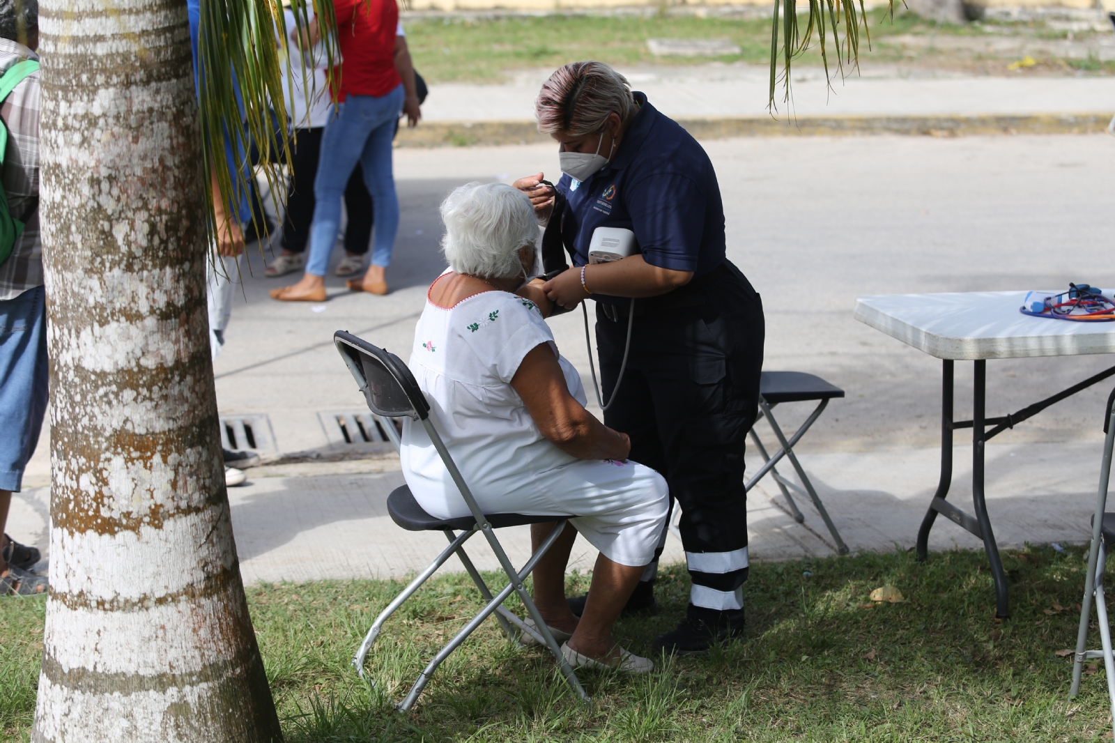 Abuelitos de Cozumel también recibirán vacuna contra COVID-19