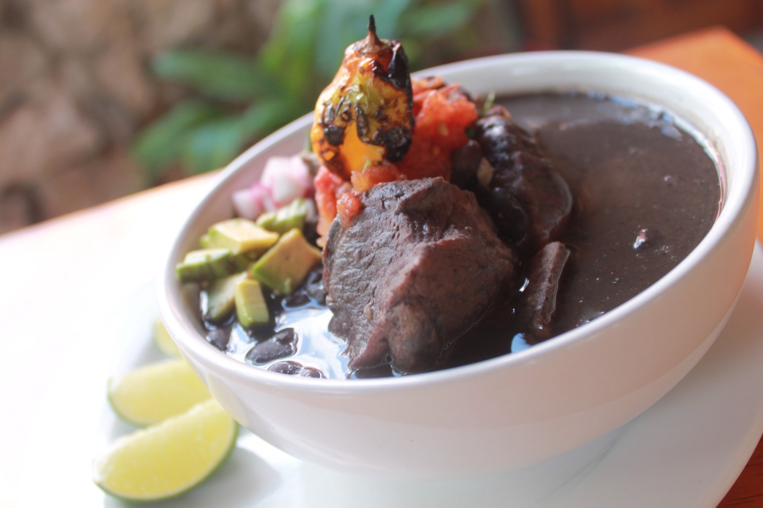 El Frijol con Puerco es un platillo que se come los lunes en Yucatán