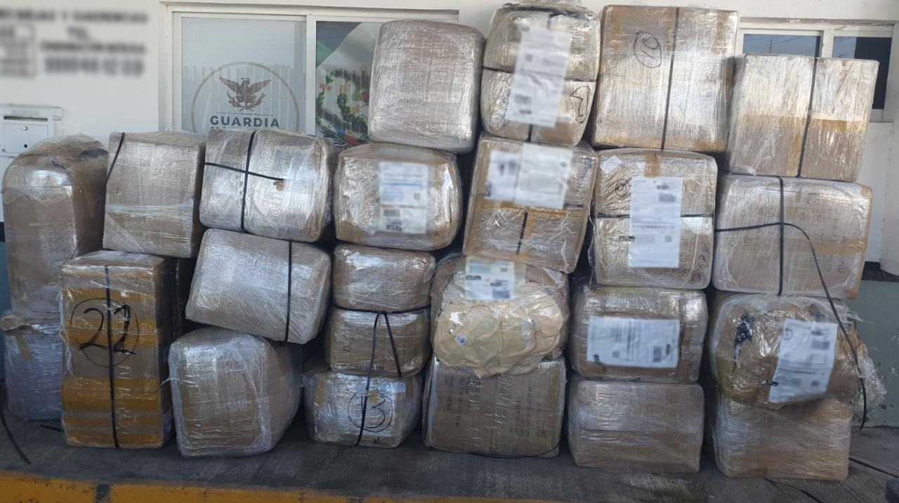 Guardia Nacional decomisa cargamento de mercancía ilegal en Yucatán