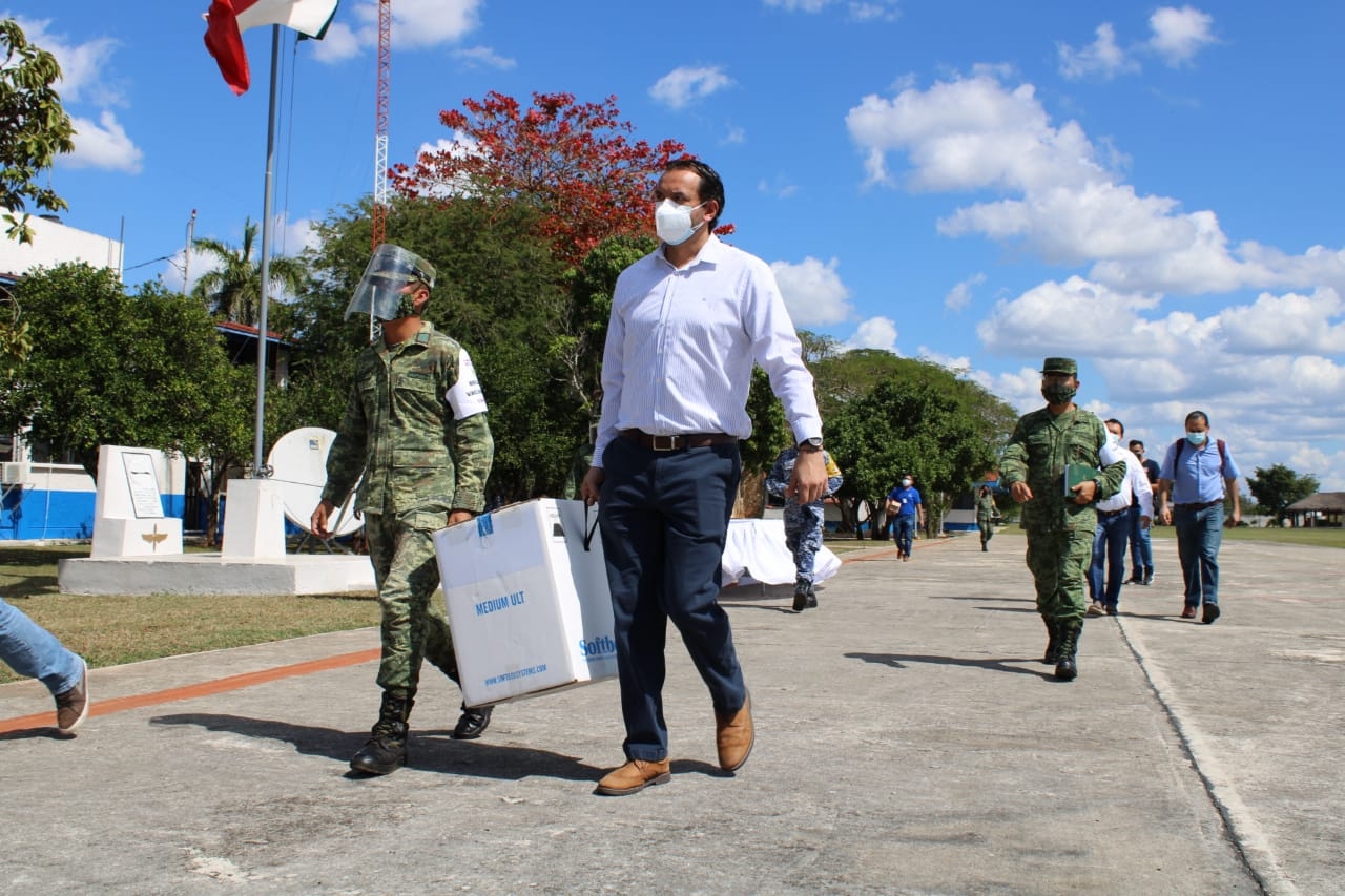 Elementos del Ejército Mexicano jurisdiccionales a la 32/a. Zona Militar proporcionaron apoyo en recepción y distribución de dichos insumos