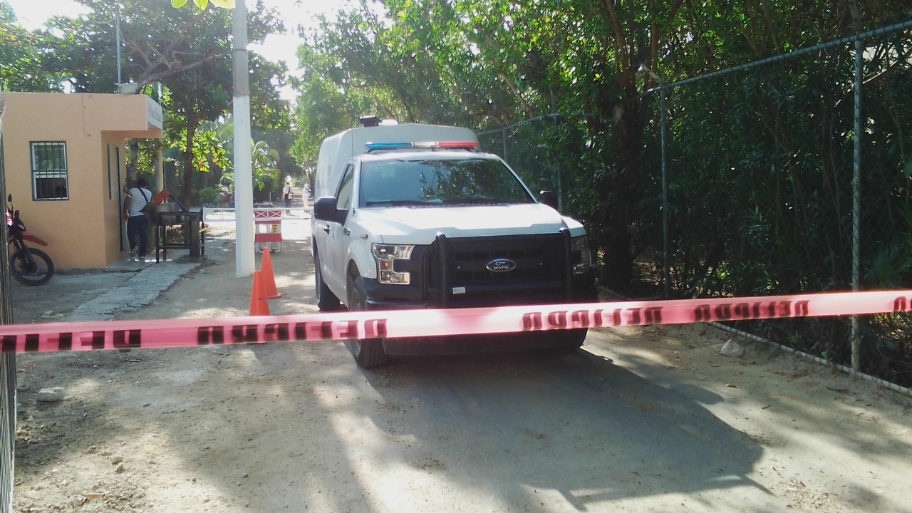 Asesinan a dos personas en el acceso a Playa Paraíso en la Riviera Maya