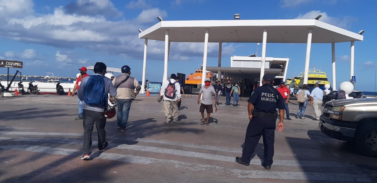 La Terminal Marítima de Cozumel lució con un leve flujo de turistas