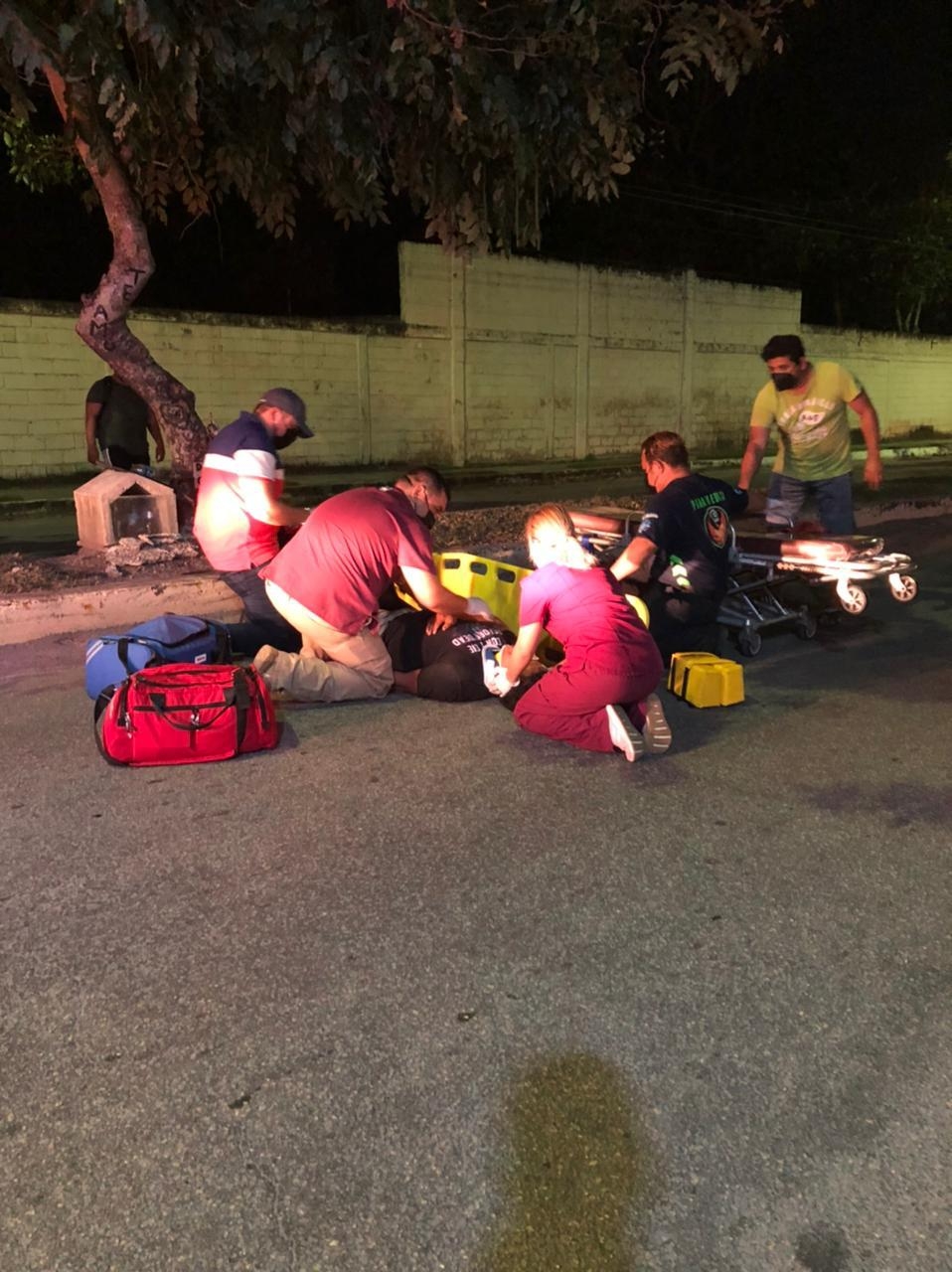 Motociclista hospitalizado tras aparatoso choque en calles de Chetumal