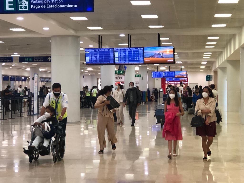 Se desploma el número de vuelos en el Aeropuerto de Cancún