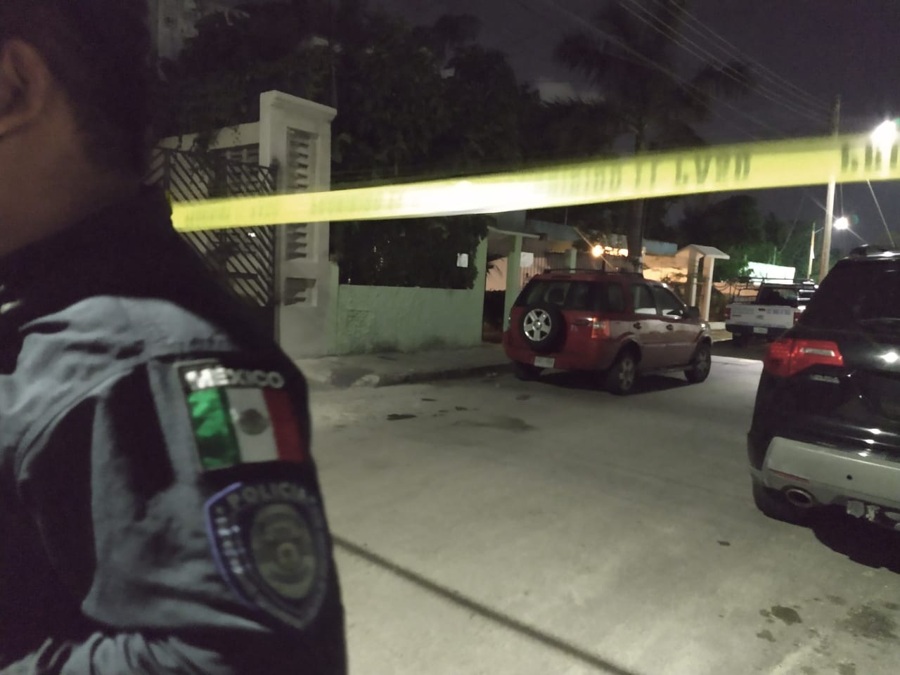 FGE Quintana Roo asegura drogas tras cateo en un predio de Chetumal