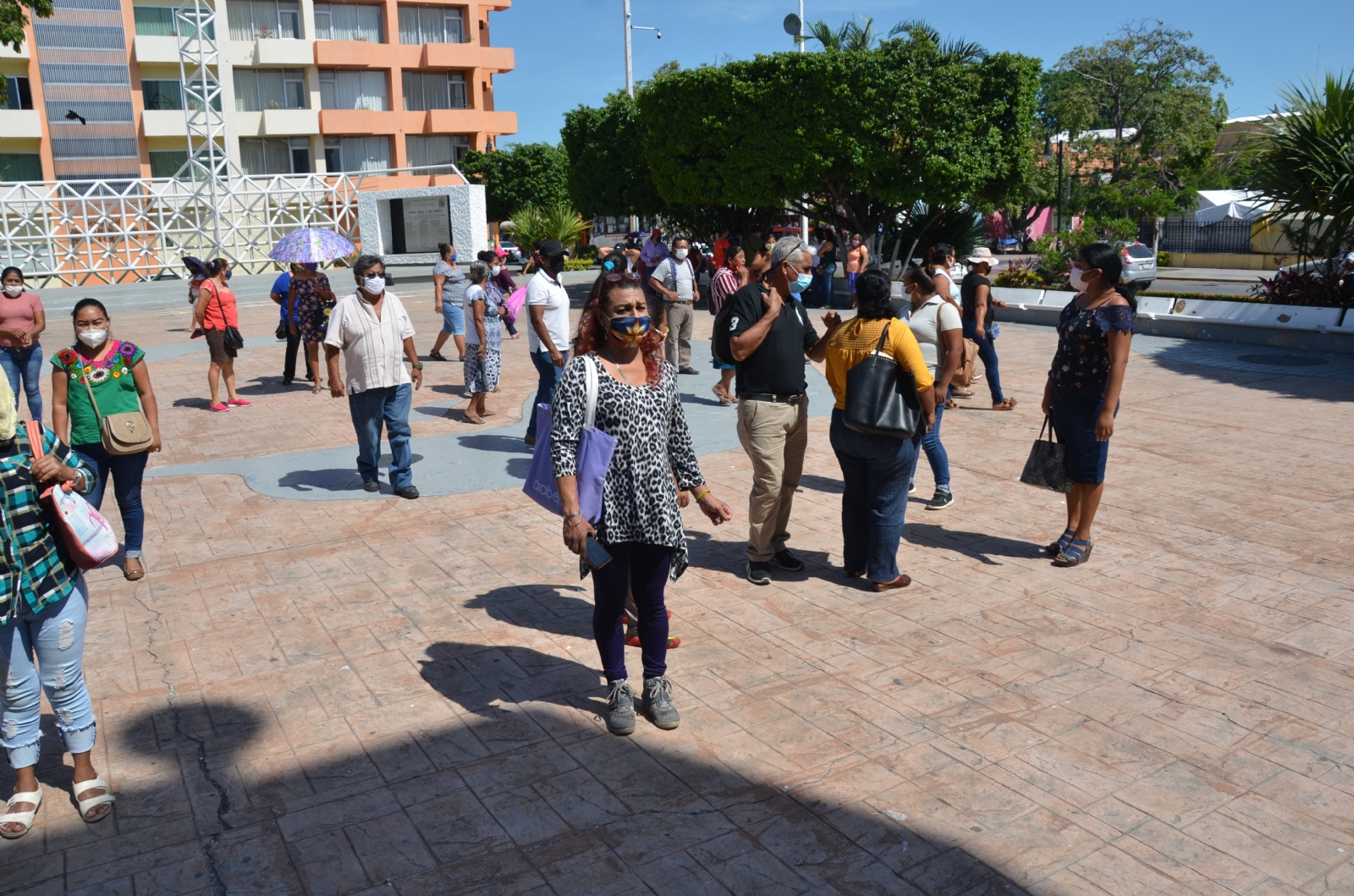 Acusan a alcalde Óscar Rosas por incumplimiento de obras en Ciudad del Carmen