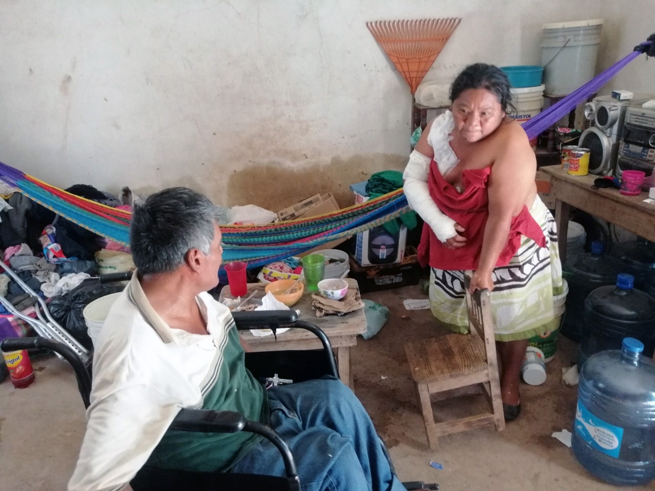 Familia de escasos recursos pide apoyo en Seyé, Yucatán