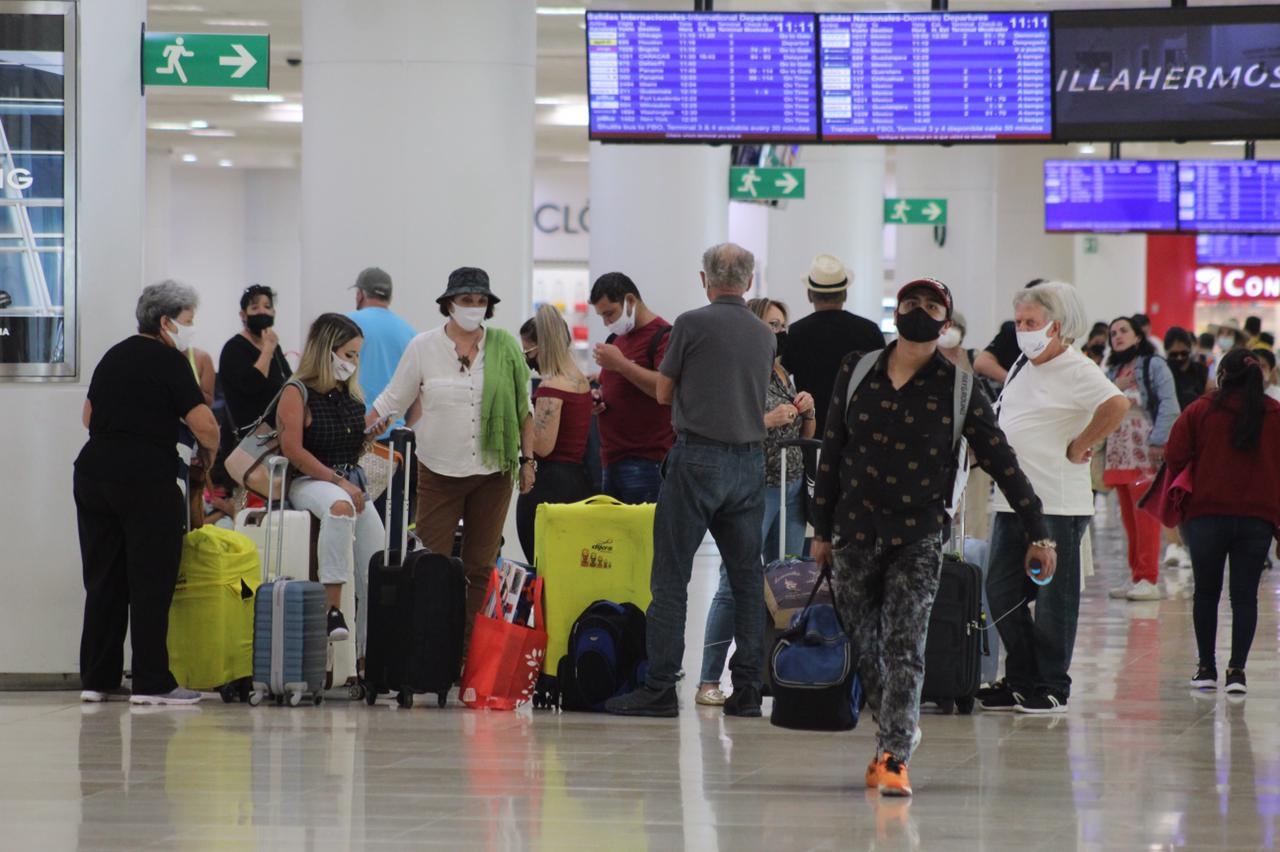 Cae el número de vuelos del Aeropuerto Internacional de Cancún