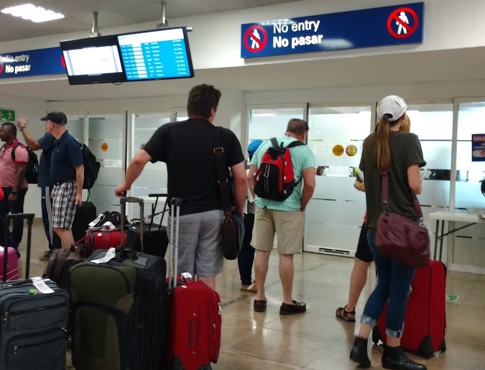 Aeropuerto de Cozumel resiente baja llegada de pasajeros