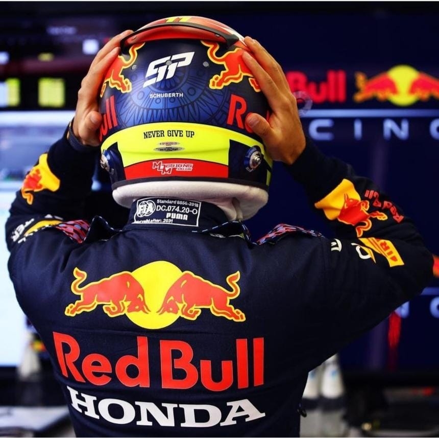 Checo Pérez podría tener su mejor año con la escudería Red Bull Racing