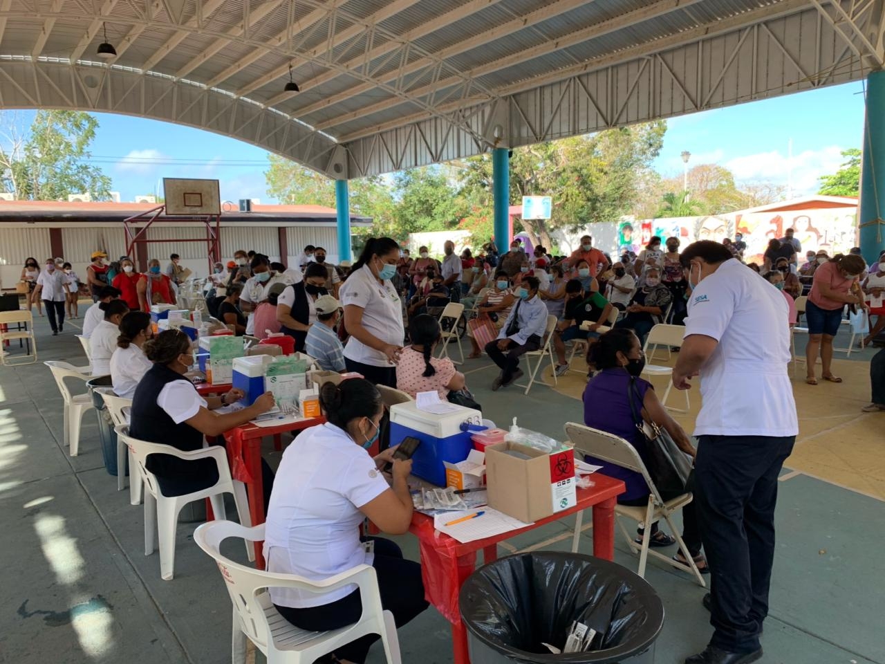 Anuncian próximas fechas de vacunación contra COVID-19 en Quintana Roo