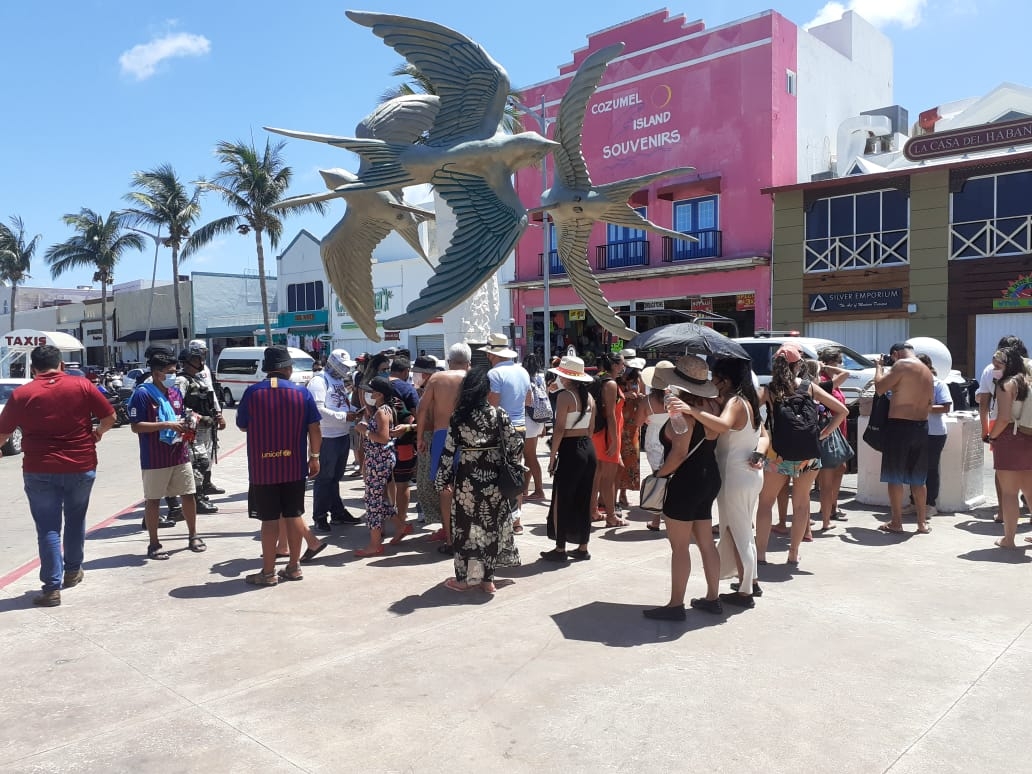 Semana Santa 2021: Turistas aprovechan Domingo de Ramos para pasear en Cozumel