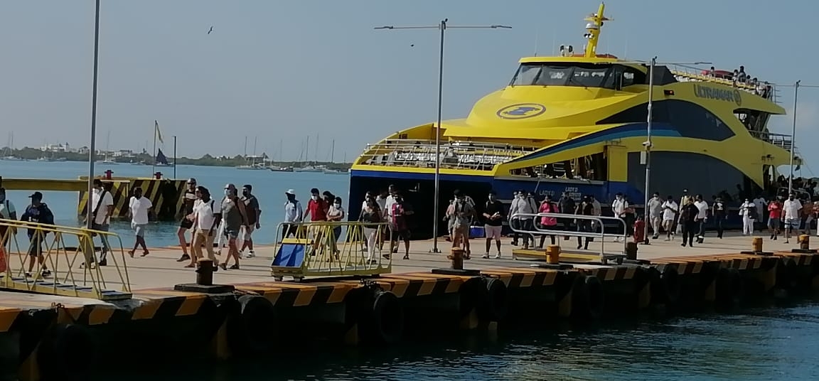Ferry Playa de Carmen a Cozumel: ¿Cuánto cuesta cruzar?