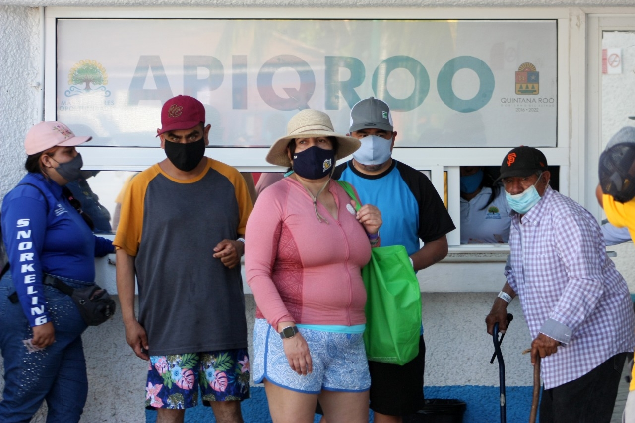 Prestadores de servicios turísticos de Cancún salen a trabajar con miedo al COVID-19