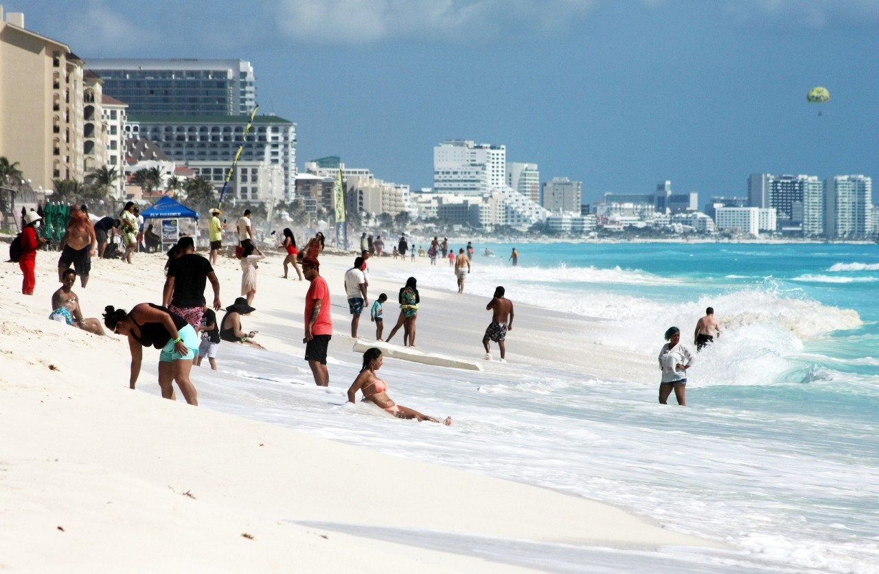Playas de Cancún reflejan una baja temporada de Spring Break