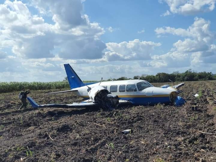 Aeronave aterriza de emergencia en comunidad cercana a Chetumal
