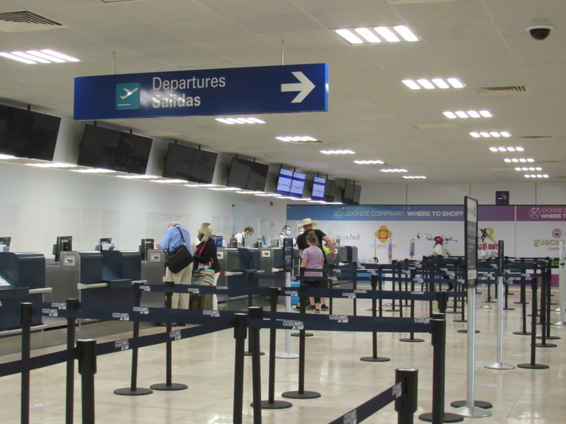 Aeropuerto de Cozumel espera movilización de más de mil pasajeros