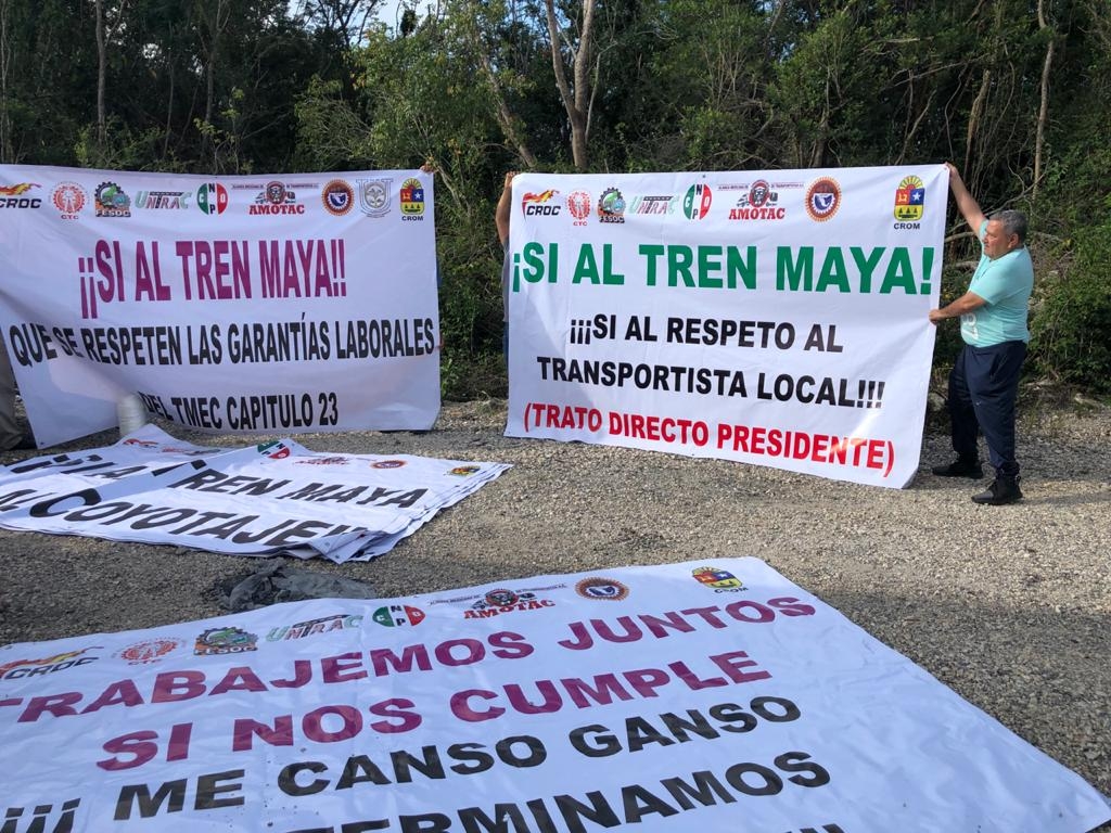 AMLO en Cancún: Volqueteros muestran su apoyo previo a su llegada
