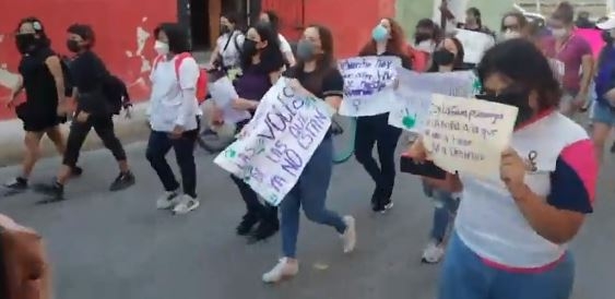 En Campeche mujeres conmemoran el 8 de marzo con marchas