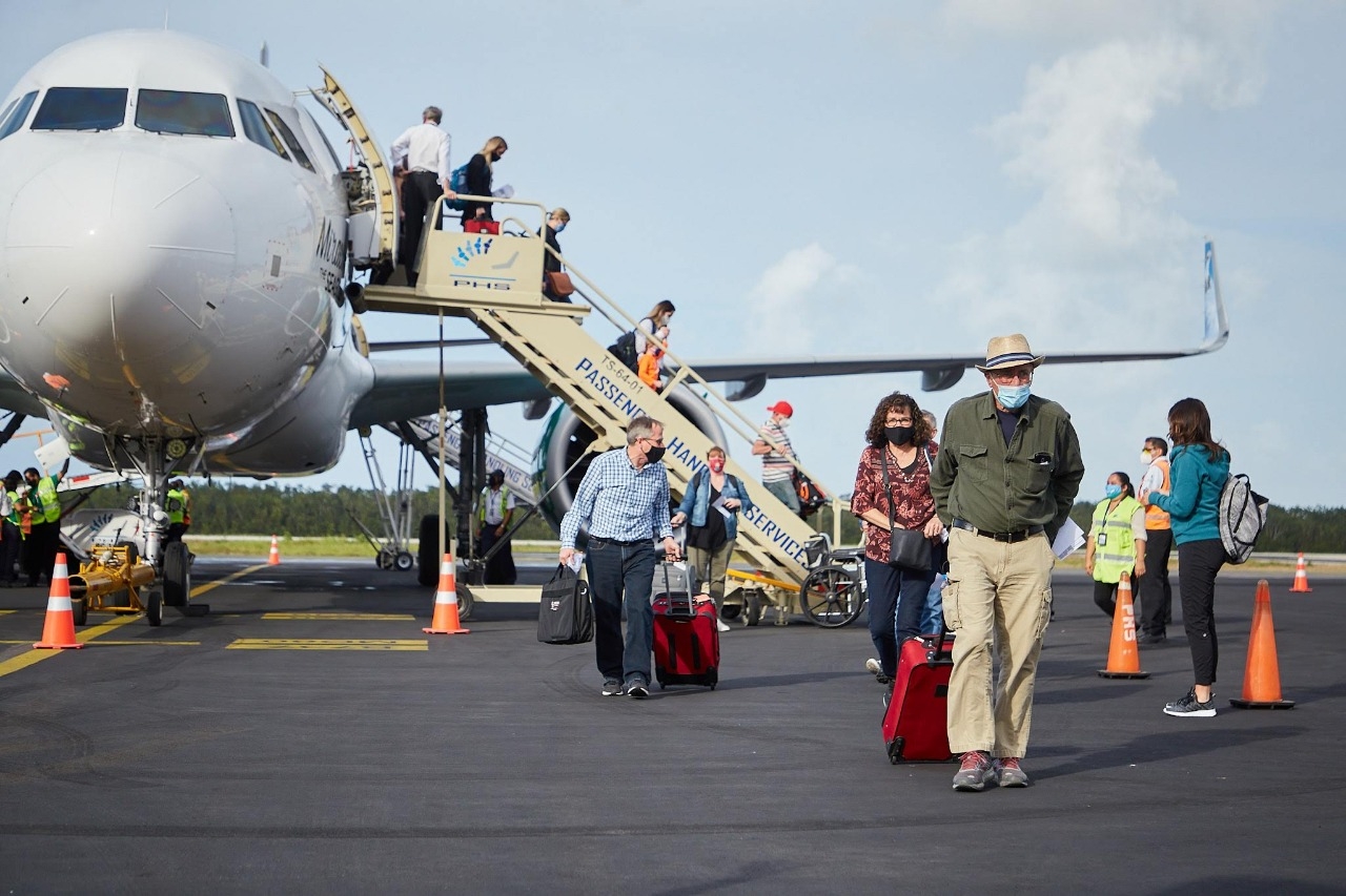 Aeropuerto de Cozumel espera importante afluencia de pasajeros este martes