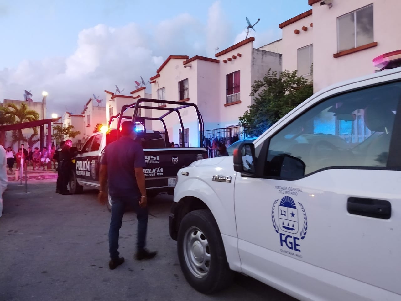 Hombre se suicida en el fraccionamiento Villas Otoch Paraíso en Cancún