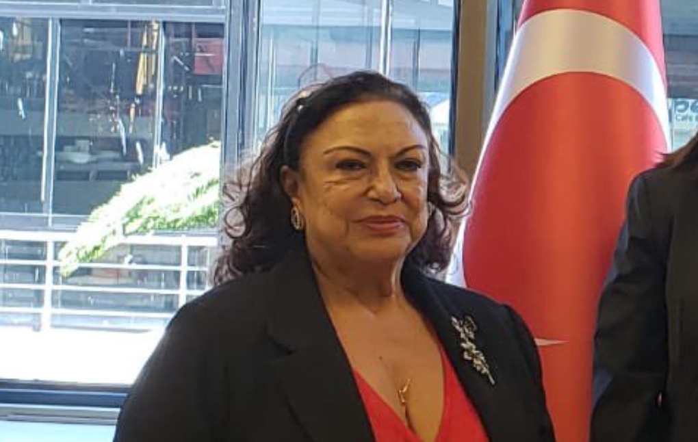 Isabel Arvide, Cónsul de México en Estambul, es grabada amenazando a empleados