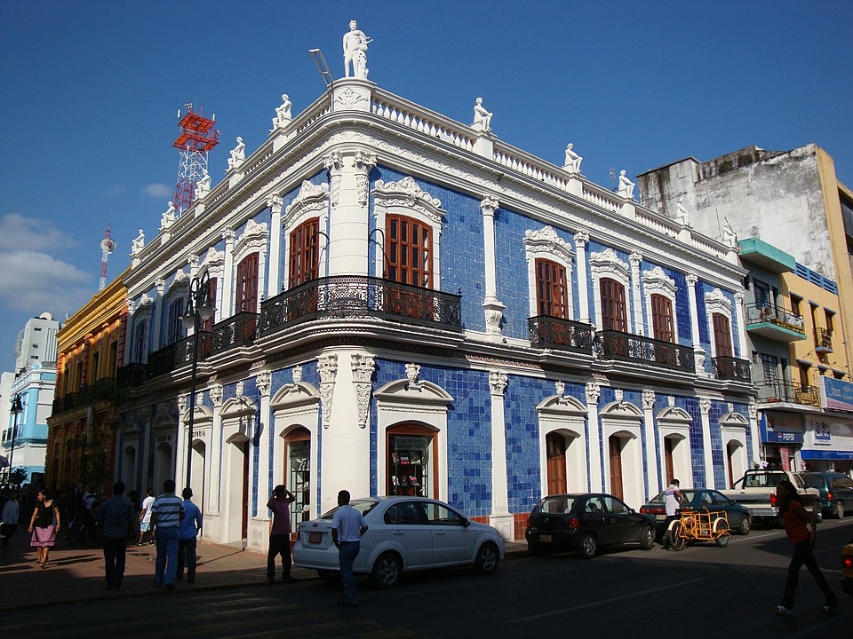 Conoce la Casa de los Azulejos, un lujoso palacio donde se resguarda la historia de Tabasco