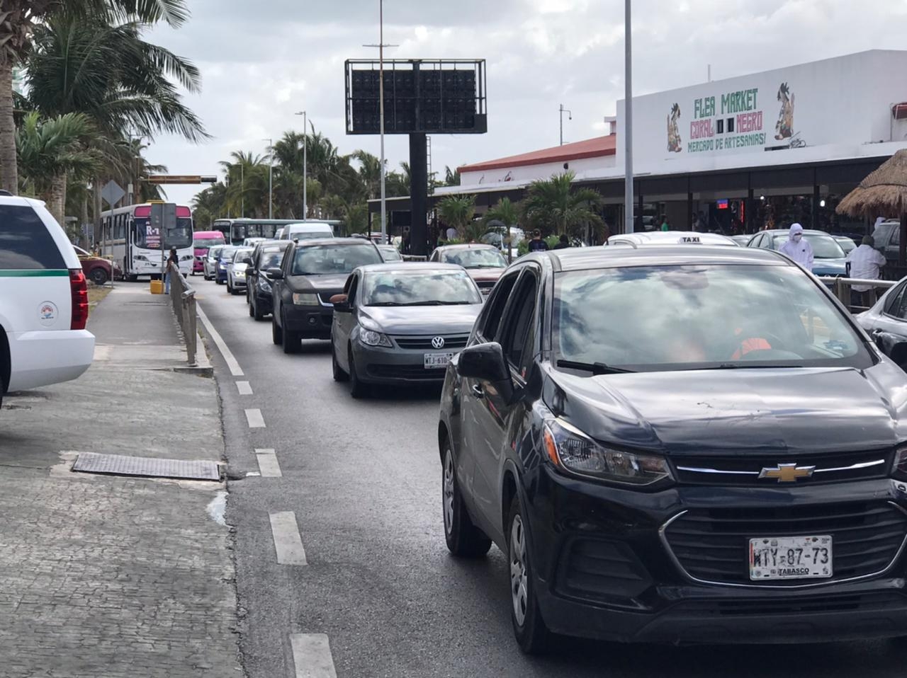 Viernes Santo 2021: Se registra tráfico lento en la Zona Hotelera de Cancún