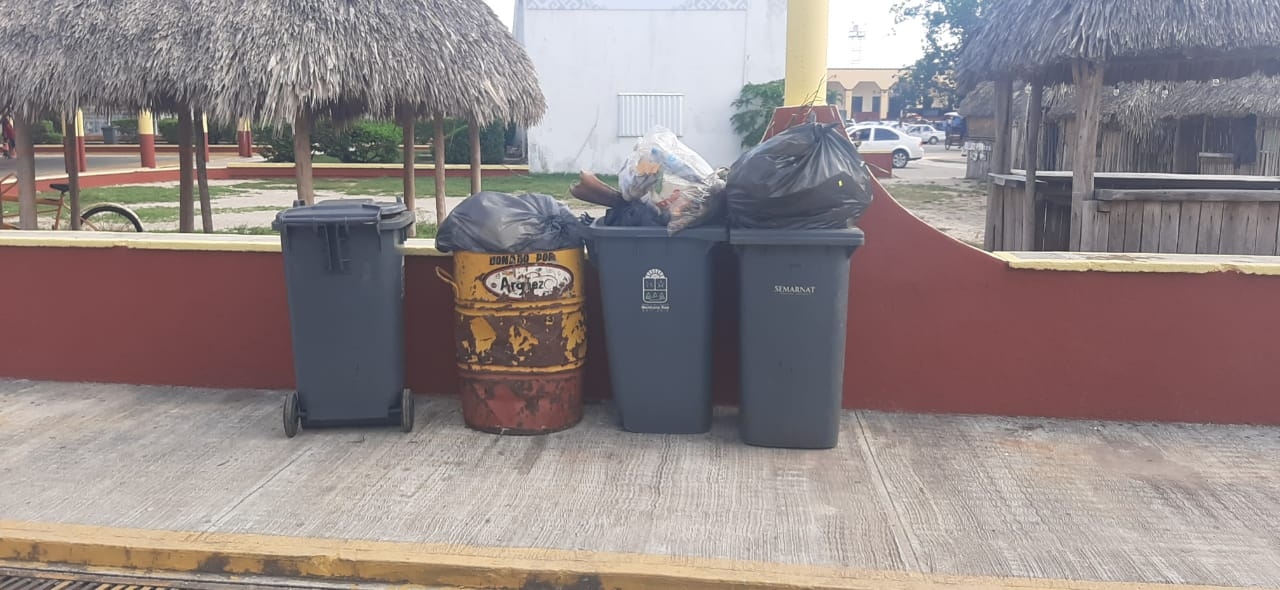 Ciudadanos de Kantunilkin molestos por el servicio deficiente de recolección de basura