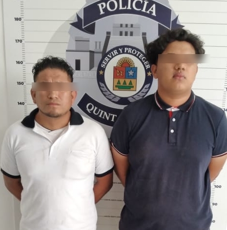 Detienen a dos sujetos por posesión de droga en la supermanzana 96 en Cancún