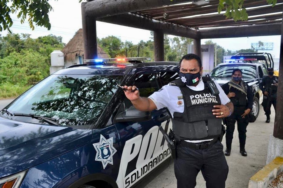Policías acumulan quejas por abuso de autoridad en Playa del Carmen