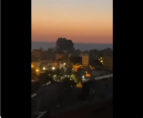 Bombardean Torre Hanadi en la Franja de Gaza: VIDEO