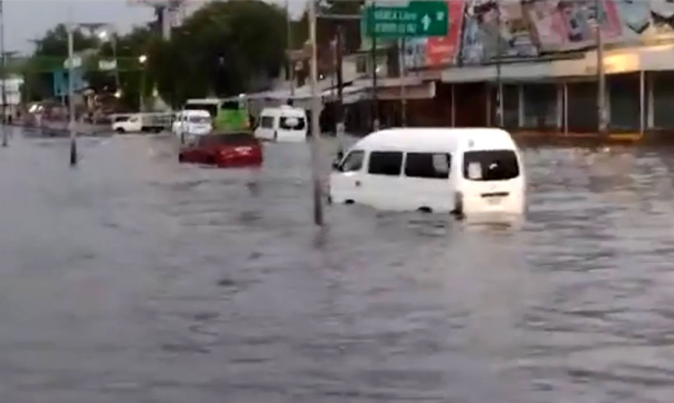 Lluvias provocan afectaciones en las calles de la CDMX; activan Alerta Roja