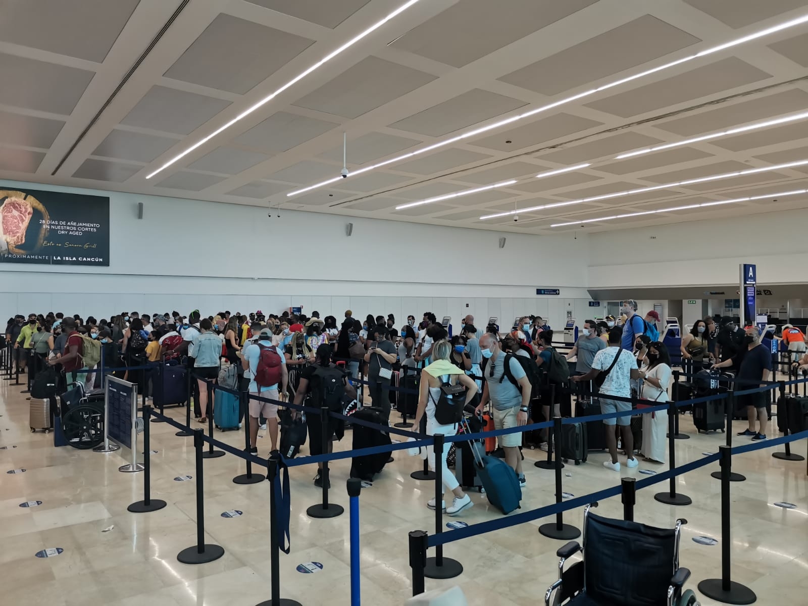 Aeropuerto de Cancún con su mejor racha de más de 300 vuelos diarios en dos meses