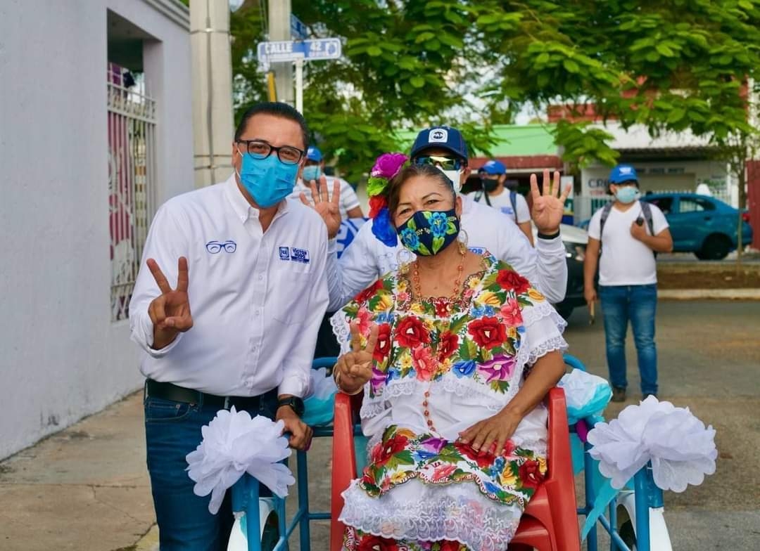 Elecciones Yucatán: Víctor Hugo Lozano apoya el talento yucateco para reactivar la economía
