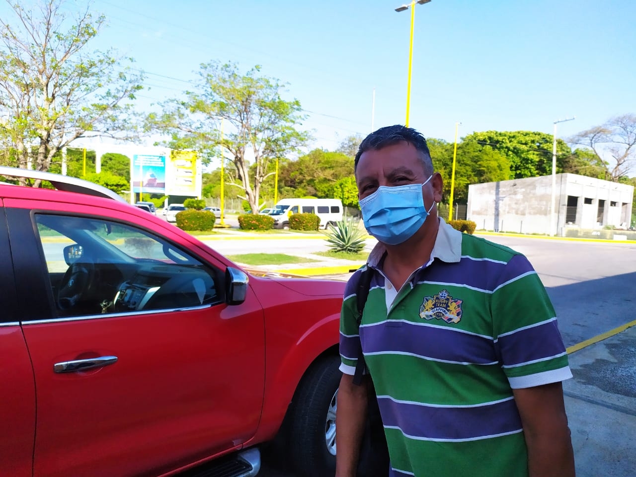 Petrolero viaja de la CDMX a Ciudad del Carmen para vacunarse contra el COVID-19