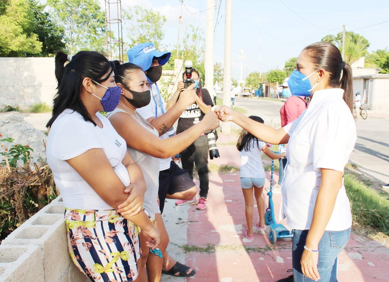 Elecciones Yucatán: Dafne López apoyará a jóvenes estudiantes en el Distrito VII