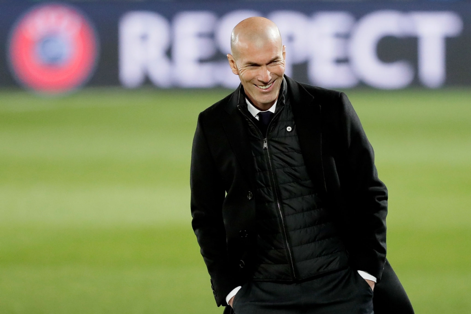 El Real Madrid reconoce a Zidane como uno de los grandes mitos del equipo