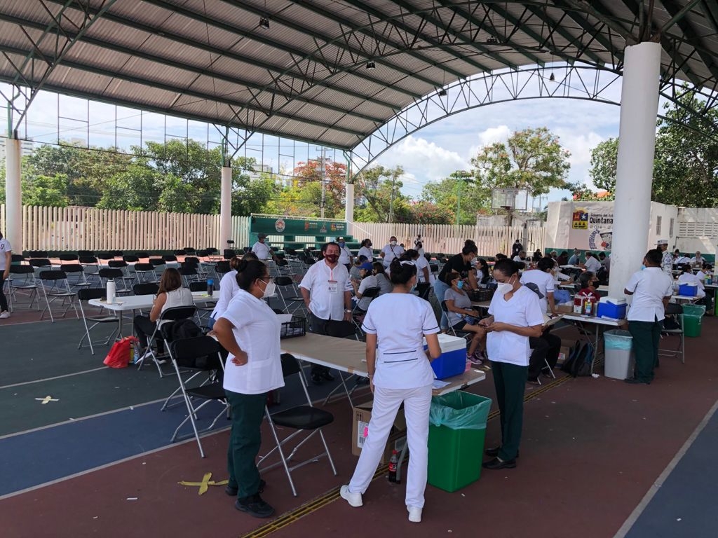 COVID-19 en Quintana Roo: Reportan 333 casos nuevos en 24 horas