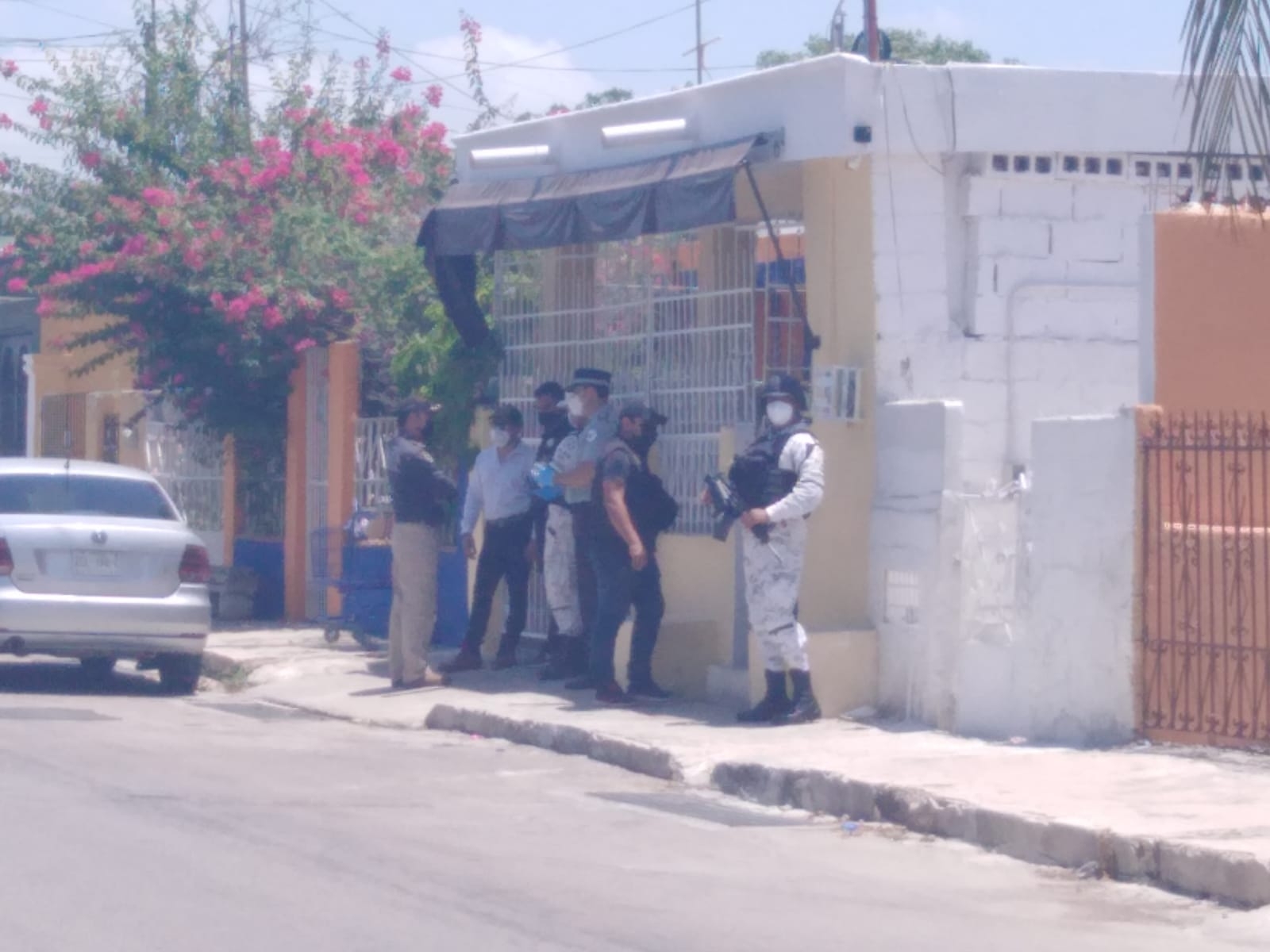 Detienen a mujer en posesión de hidrocarburos robados en Yaxcabá, Yucatán