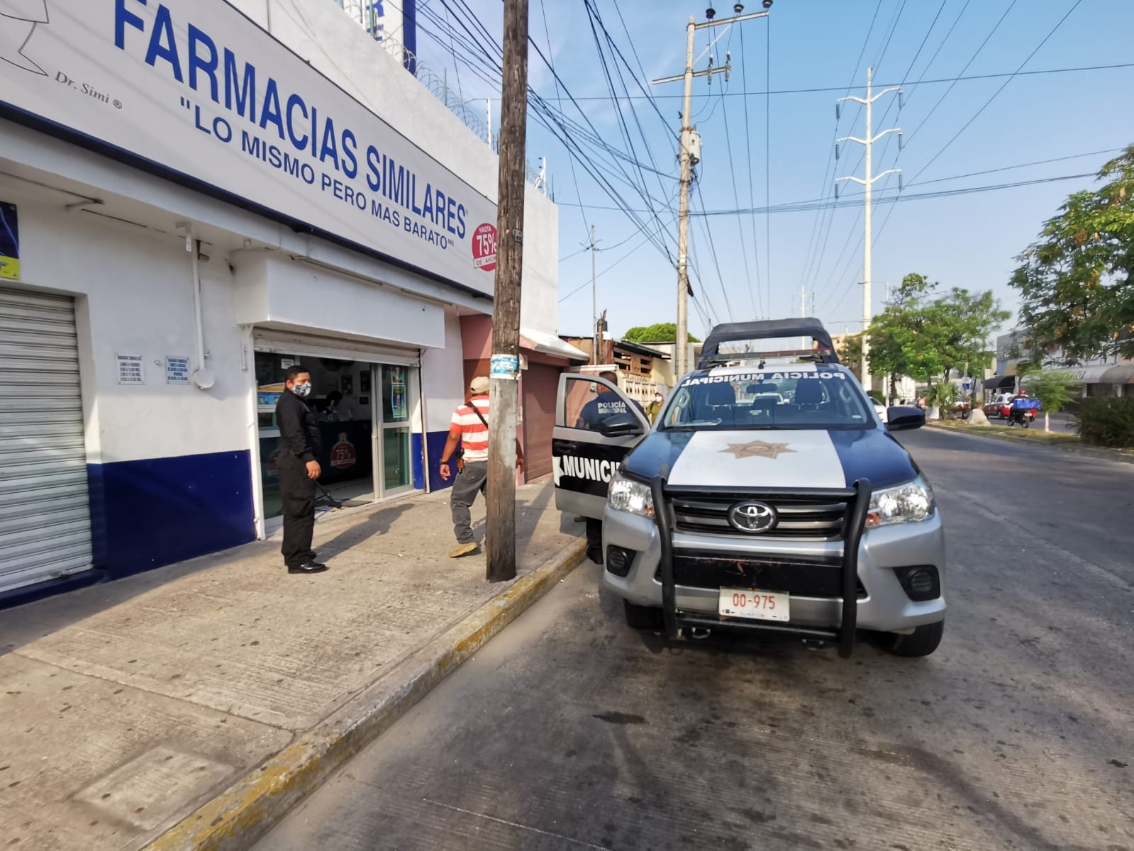 Hombre asalta con un cúter una farmacia Similares en Ciudad del Carmen