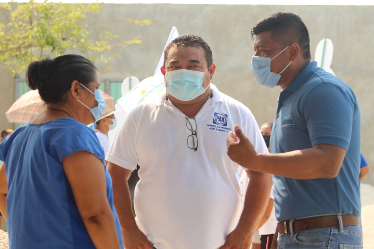 Elecciones Yucatán: Alberto Padrón reafirma su compromiso con Celestún
