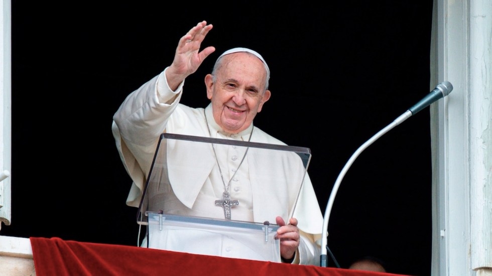 Con enojo, Papa Francisco pide detener la guerra de Rusia y Ucrania en el nombre de Dios