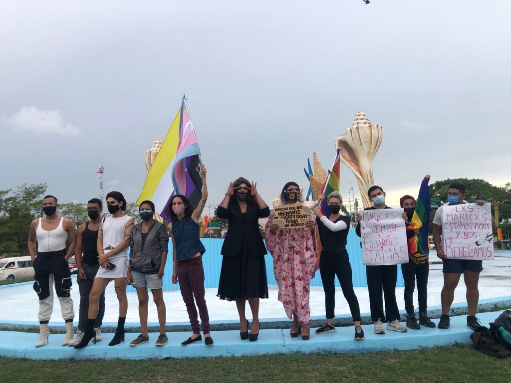 Comunidad LGBT de Cancún realiza manifestación para erradicar crímenes de odio