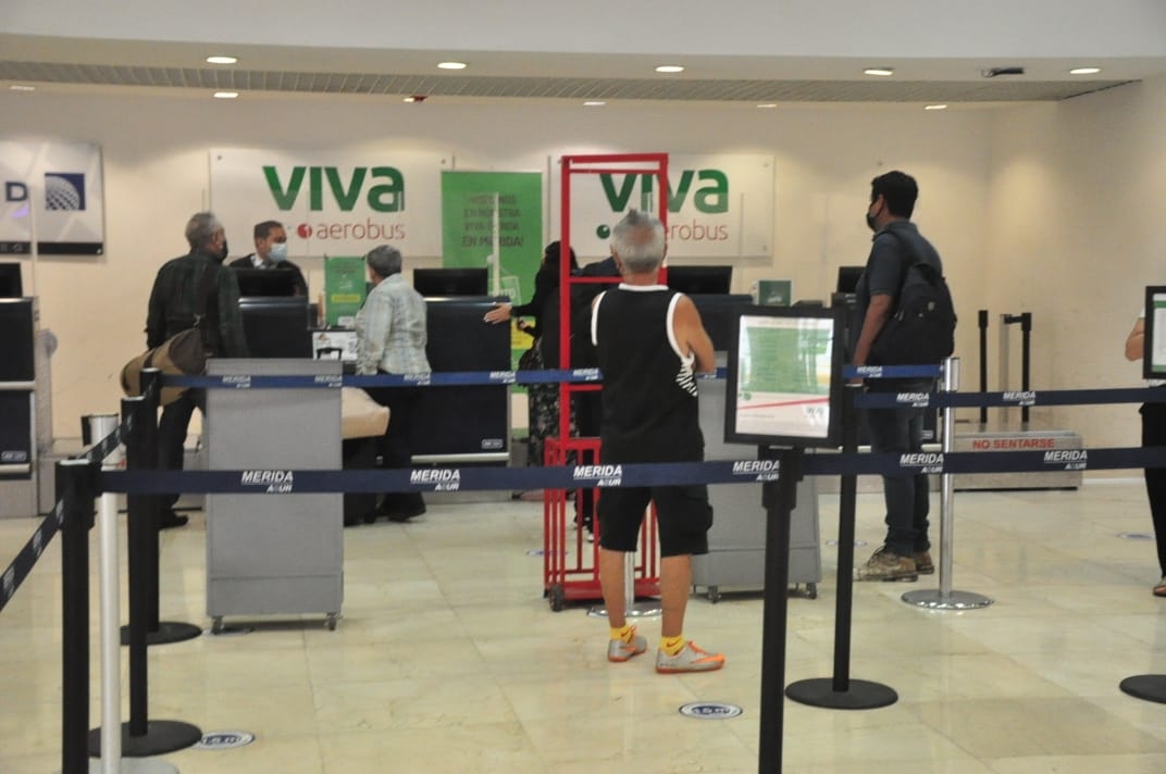 Aerolíneas desvían vuelos con destino a Mérida al aeropuerto de Campeche y Cancún