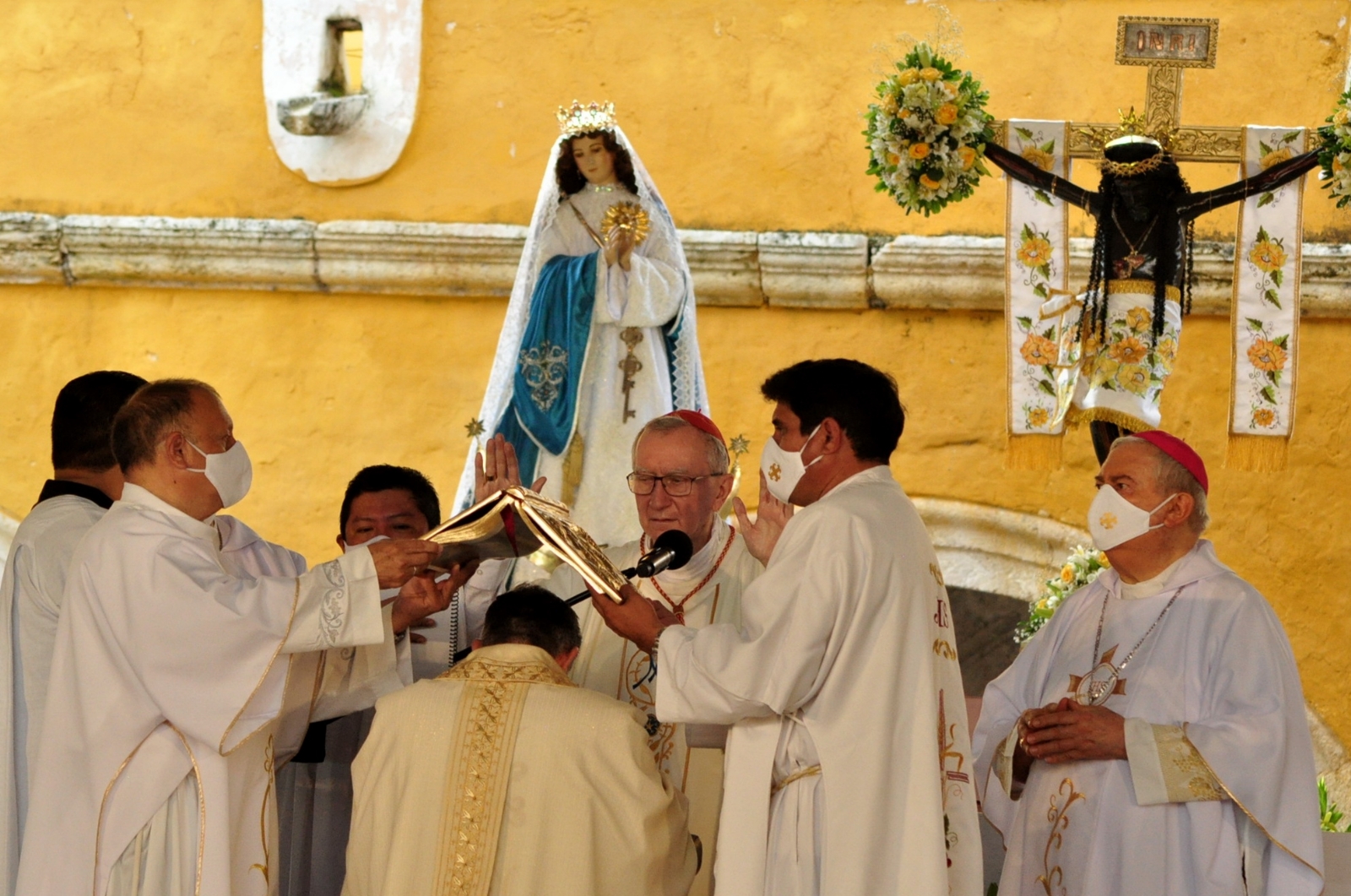 Izamal celebra ordenación episcopal del Monseñor Fermín Emilio Sosa Rodríguez