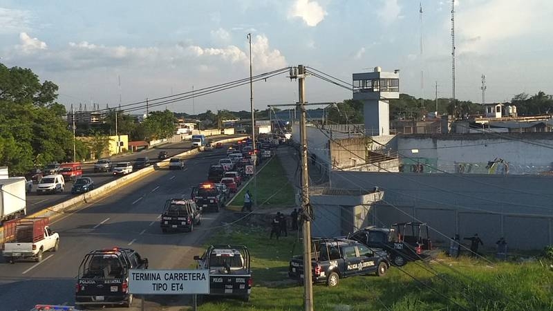 Riña en penal de Tabasco deja seis muertos y 14 heridos: VIDEO